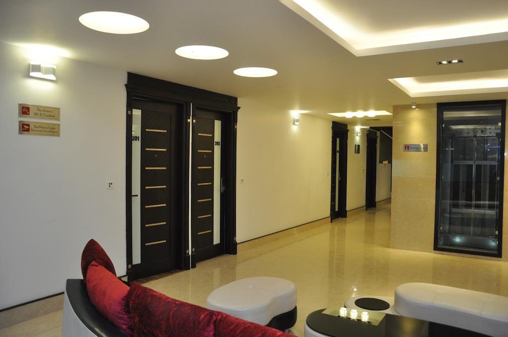 Hotel Prem Plaza Karnāl 外观 照片